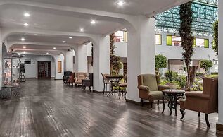 Radisson Hotel & Convention Center Toluca