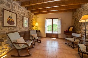 Hotel Rural Can Feliu