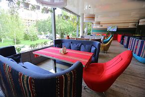 Atlantic Garden Resort