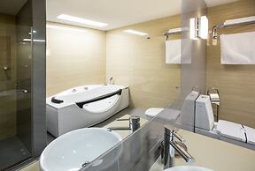 Atlantic Garden Resort