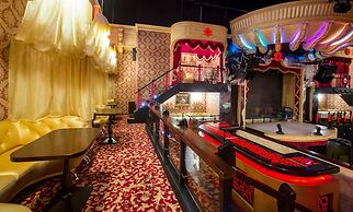 Atlantic Garden Resort