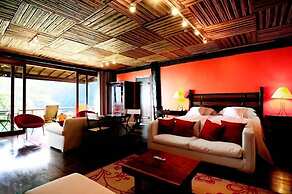 TuAkAzA Exclusive Boutique Lodge