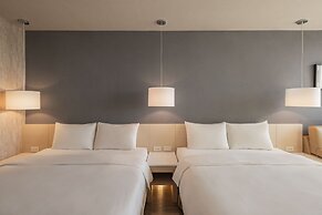 Kindness Hotel Glory Pier