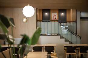 Kindness Hotel Liouhe Night Market Zhongzhen