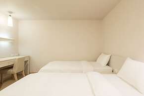 Kindness Hotel Houyi Jiuru