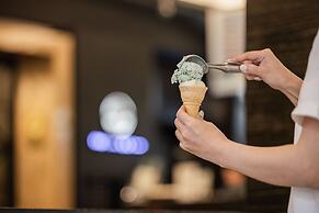 Kindness Hotel Houyi Jiuru