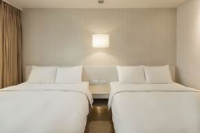 Kindness Hotel Houyi Jiuru