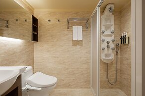 Kindness Hotel Houyi Jiuru