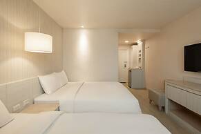 Kindness Hotel Houyi Jiuru