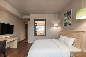 Kindness Hotel Liouhe Night Market Qixian