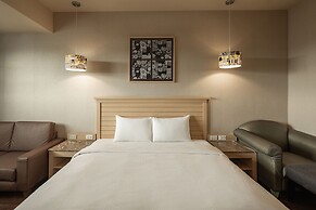 Kindness Hotel Liouhe Night Market Qixian
