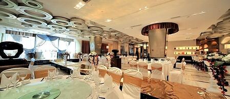 Rainbird International Hotel