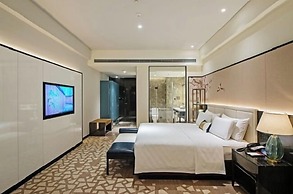 Rainbird International Hotel