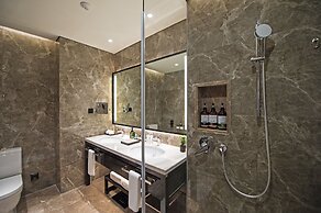 Rainbird International Hotel