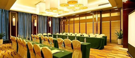 Rainbird International Hotel