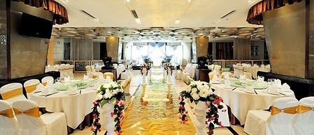 Rainbird International Hotel