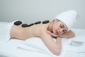 Liberty Central Saigon Riverside