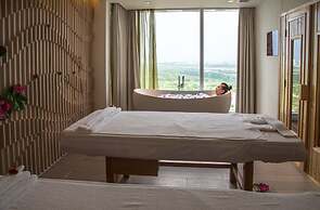 Liberty Central Saigon Riverside