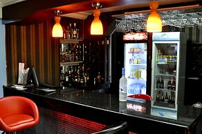 AES Luxury Apartments