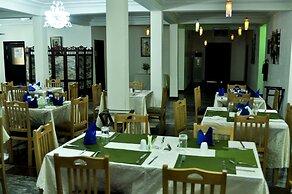 AES Luxury Apartments