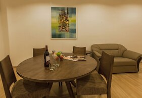 Luxfort 118 Service Suites