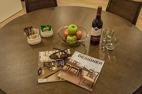 Luxfort 118 Service Suites