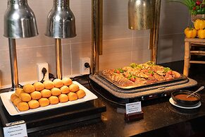 The Sailing Bay Beach Resort