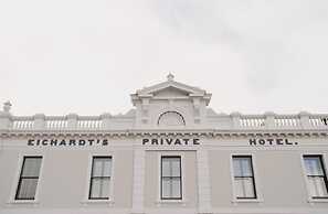 Eichardt's Private Hotel