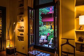 Be Jardin Escondido by Coppola