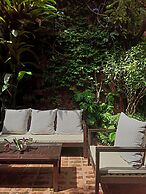 Be Jardin Escondido by Coppola