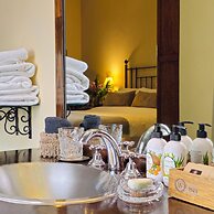 Be Jardin Escondido by Coppola