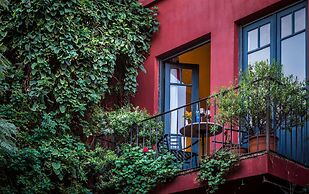 Be Jardin Escondido by Coppola