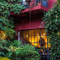 Be Jardin Escondido by Coppola