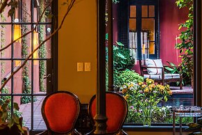 Be Jardin Escondido by Coppola