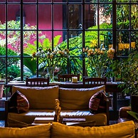 Be Jardin Escondido by Coppola