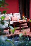 Be Jardin Escondido by Coppola