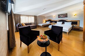 Aprilis Hotel - Special class