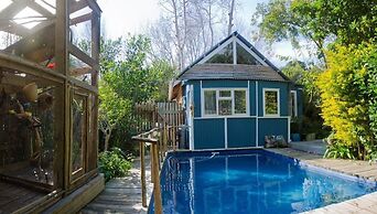 Bamboo, The Guest House