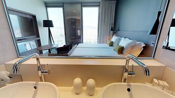 The Level At Melia Barcelona Sky