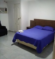 Express Inn Panama International Airport Hostel