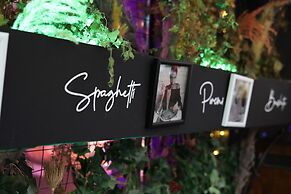 The Smallville Hotel