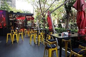 The Smallville Hotel