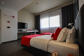 The Smallville Hotel