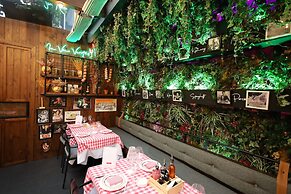 The Smallville Hotel