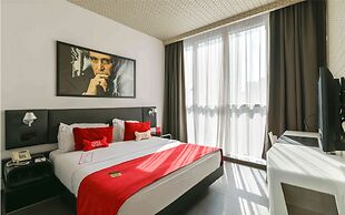 The Smallville Hotel