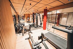 Swiss Alpine Hotel Allalin