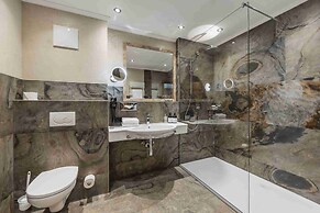 SKI | GOLF | WELLNESS Hotel Riml