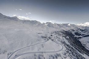 SKI | GOLF | WELLNESS Hotel Riml