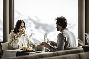 SKI | GOLF | WELLNESS Hotel Riml