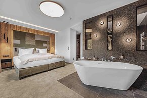 SKI | GOLF | WELLNESS Hotel Riml